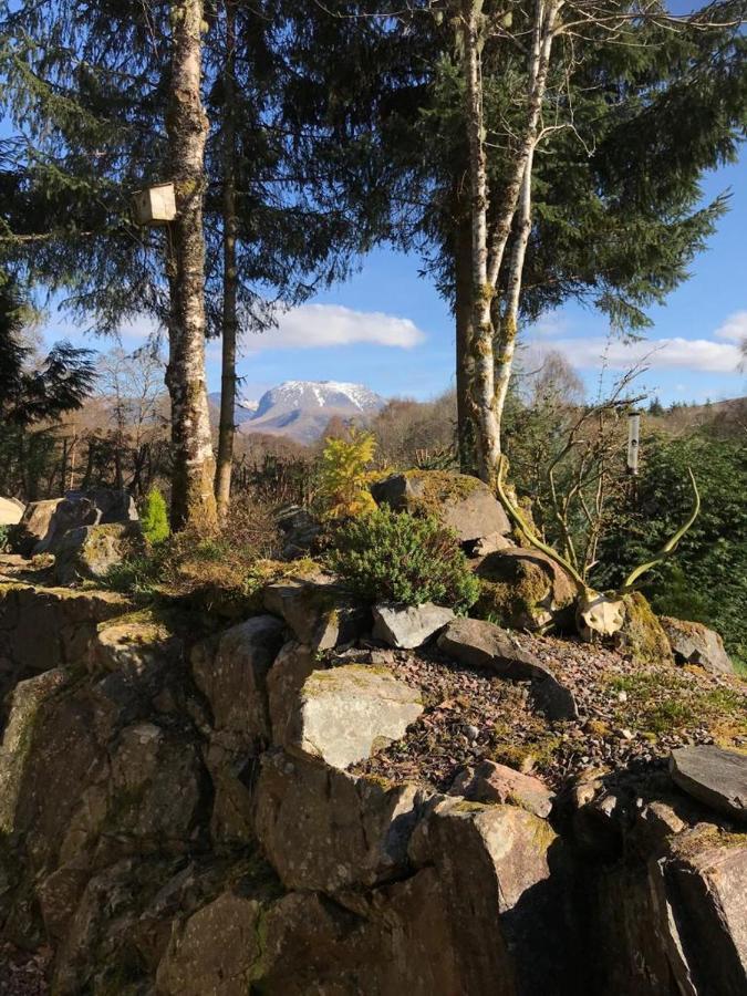 Tom Beag - Ben Nevis View Rooms Fort William Exterior foto